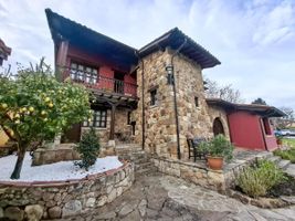 Apartamentos Santillana - Mijares 3000