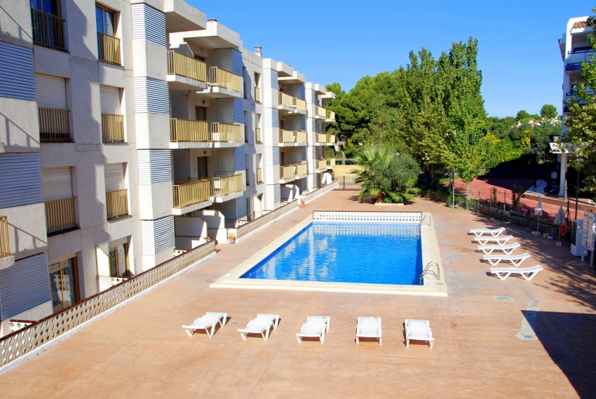 Pins Marina Cambrils+Entrada Illa Fantasia 1 día