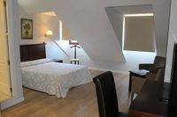 Apartahotel Villa de Parla+Entrée au Parc Warner - 1 journée