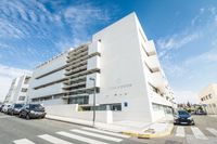 Apartamentos ELE Domocenter+Entradas Tour Ramón Sánchez-Pizjuán