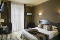 Best Western Hotel Graslin+Entrada Le Puy du Fou 1 día