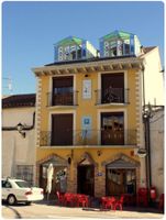 Hostal Las Grullas