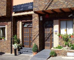 Hotel El Puente