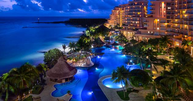 Viaje a Cancún: Vuelo + Hotel Todo Incluido-11