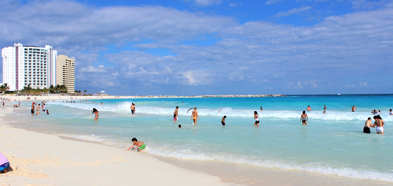 Viaje a Cancún: Vuelo + Hotel Todo Incluido-2