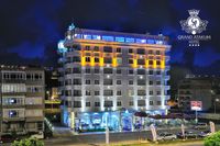 Grand Atakum Hotel