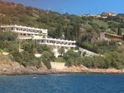 Daskalio Resort Adamis