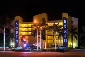 South Beach Condo Hotel by Sunsational Beach Rentals LLC