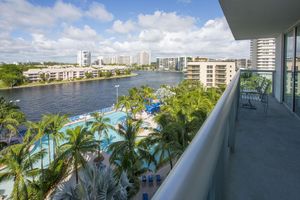 Doubletree Resort by Hilton Hollywood Beach