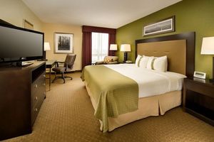 Holiday Inn Airport - Portland