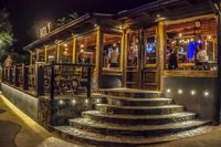 Tangoinn Downtown & Bar