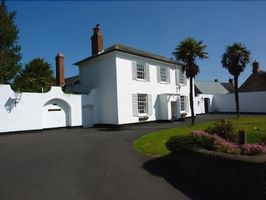 The White House - Guest House