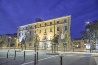 Kyriad Orange Centre+Billet au Pont d'Avignon