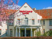 Mercure Canberra