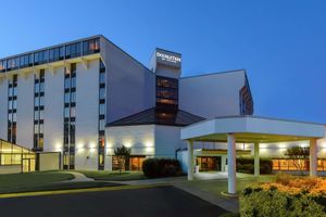 DoubleTree by Hilton Richmond - Midlothian