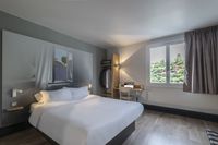 B&B HOTEL Orange+Billet au Parc Spirou Provence - 1 Jour