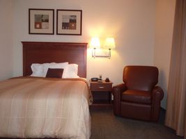 Candlewood Suites Fayetteville – University of Arkansas by IHG