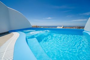 Aegean Blue Luxury Suites