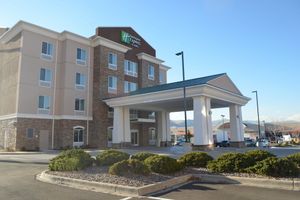 Holiday Inn Express & Suites Golden - Denver Area by IHG