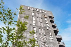 Peak 12 Design Hotel