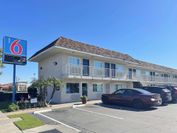 Motel 6 Ontario, CA - Airport