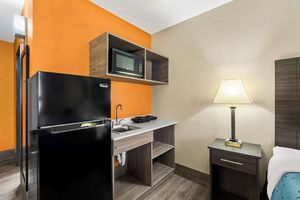 Suburban Studios Columbia Northwest