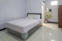 Angrumba Family Homestay Near Rsud Caruban