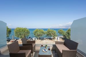 Alexia Seaview Apartments