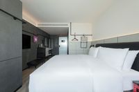 Moxy Chongqing
