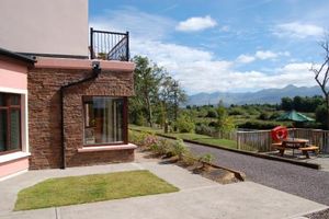 Grove Lodge Holiday Homes 2 Bed by Trident Holiday Homes