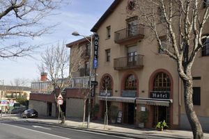 Hotel Tres Arcos