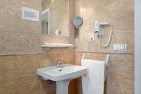 Hostal Avenida