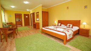Hotel Járja