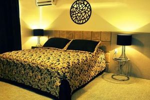 Petry Plaza Hotel