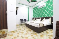 Taj 3 Star Hotel Agra Near Taj Mahal