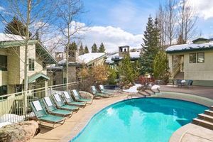 Tamarack Townhomes - CoralTree Residence Collection
